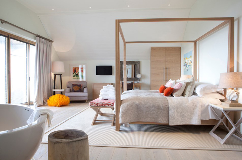 06 Modern Bedroom Designs
