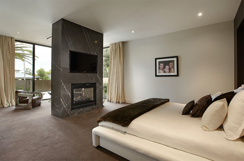 11 Fireplace Ideas in the Bedroom