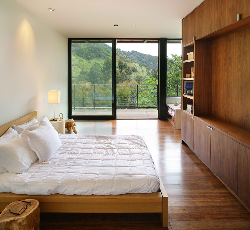 16 Bedrooms with Balcony Ideas