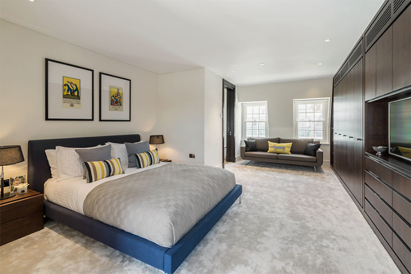 18 Carpeted Bedroom Design Ideas