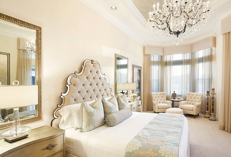 18 Mirrors Above Night Stands in the Bedroom
