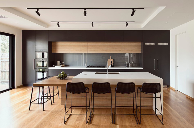01 Kitchens With Black and White Wood 2021