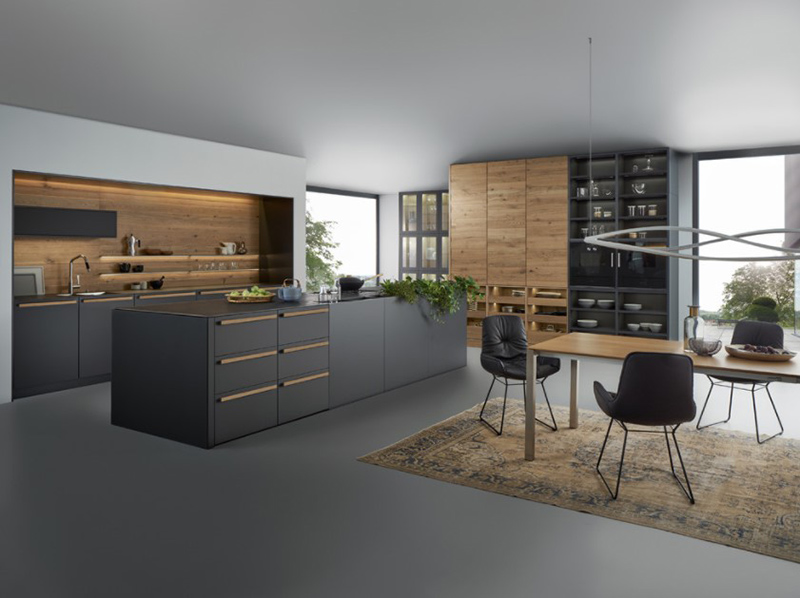 02 Kitchens With Black and White Wood 2021