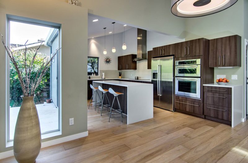 14 Brown Cabinet Designs in Your Kitchen